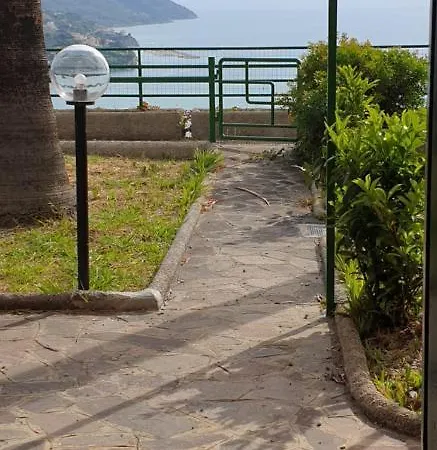 Apartmanhotel E Panoramic *